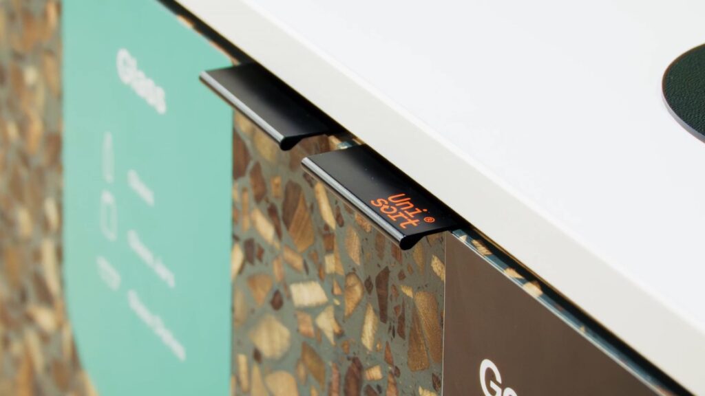– Lumira Studio