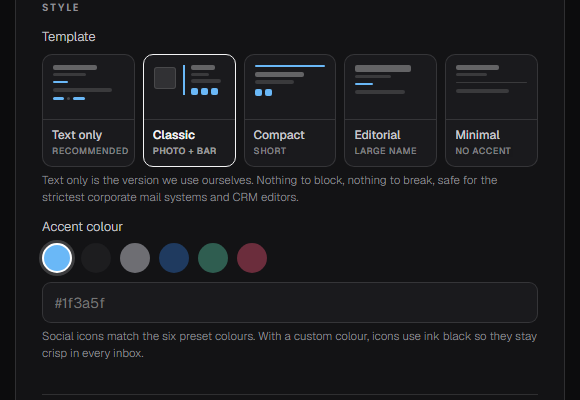 Five signature templates and accent colours – Lumira Studio Template picker showing five signature layouts and six accent colour swatches – Lumira Studio